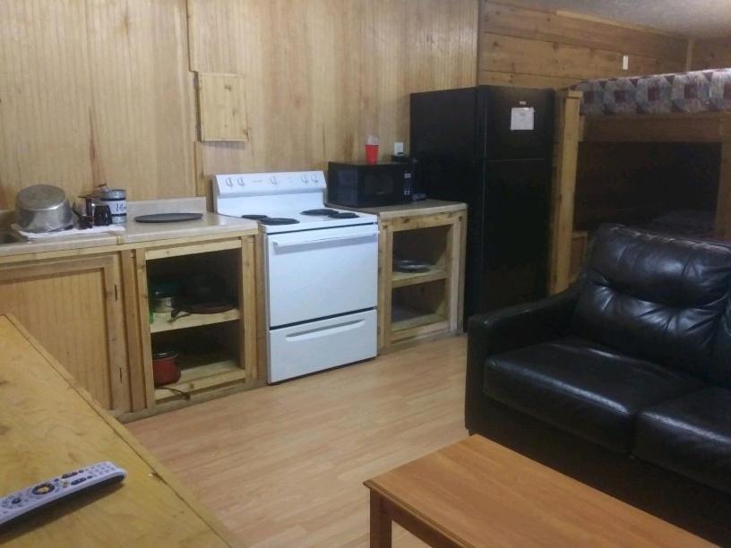 Whispering Creek Lodging & Rv Resort Newton ภายนอก รูปภาพ